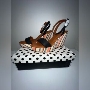 NIB Mojo Moxy By Dolce Women’s Sandal Multicolor Wedges 9